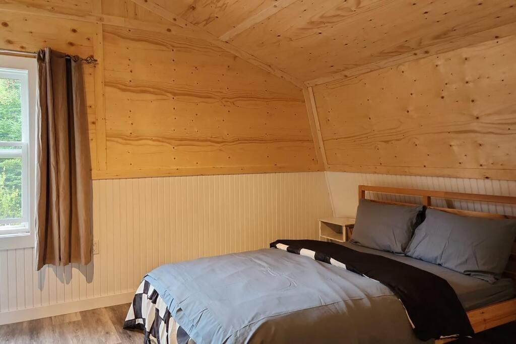 Cozy Near The Ocean Apartment *